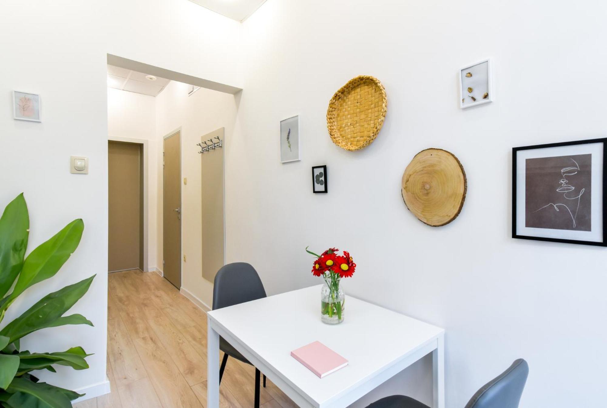Duplex Condo Prime Location 2Bth 2 Studios Sofia Exterior photo